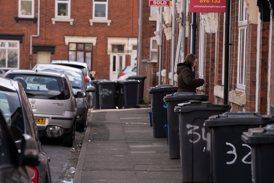 Insider tips for cheap household rubbish collection in Earls Court